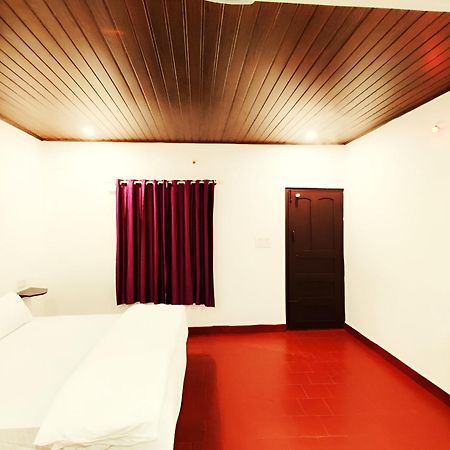 Humble Nest Coorg Hotel Suntikoppa Exterior photo